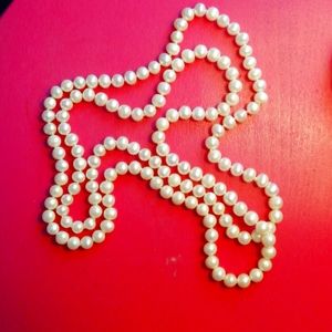 Real pearl necklace